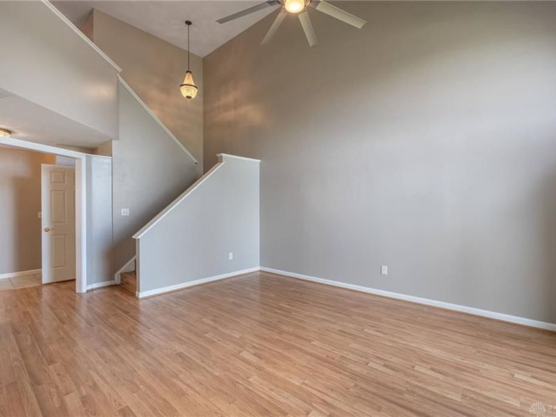 3913 E Summit Ridge Drive, Beavercreek, OH 45430 Photo 7