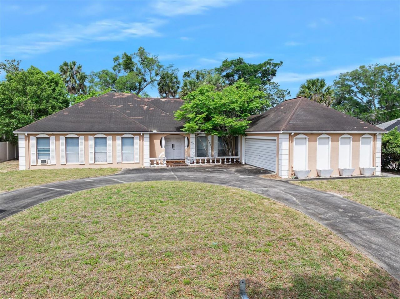 52 OAKMONT CIRCLE  Ormond Beach, FL 32174