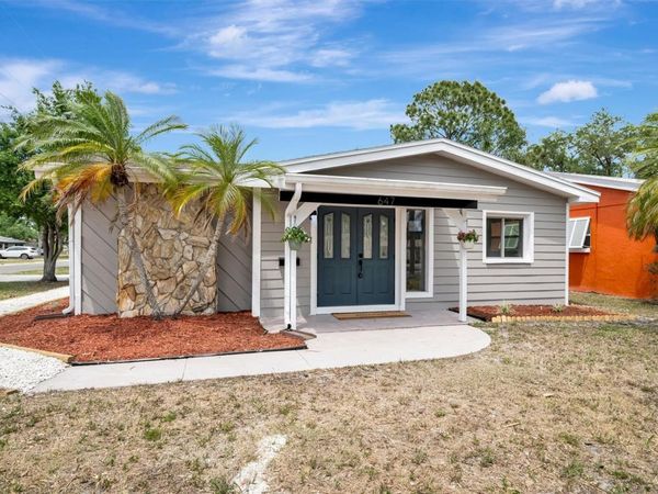 647 74TH AVENUE N, ST PETERSBURG, FL 33702
