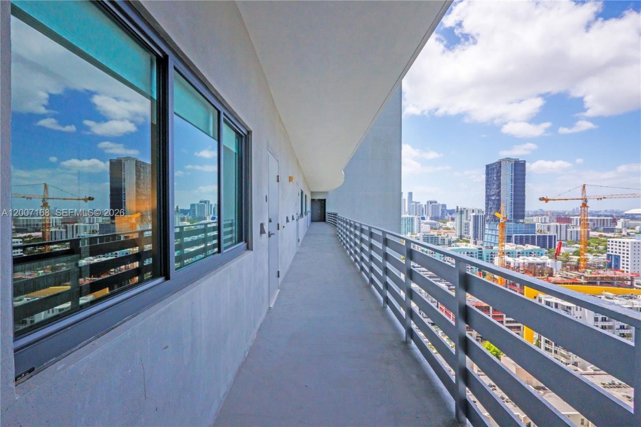 480 NE 31st St , Unit 2405, Miami, FL 33137 Photo