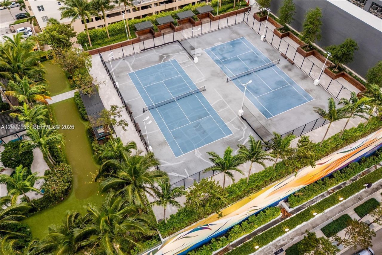 480 NE 31st St , Unit 2405, Miami, FL 33137 Photo