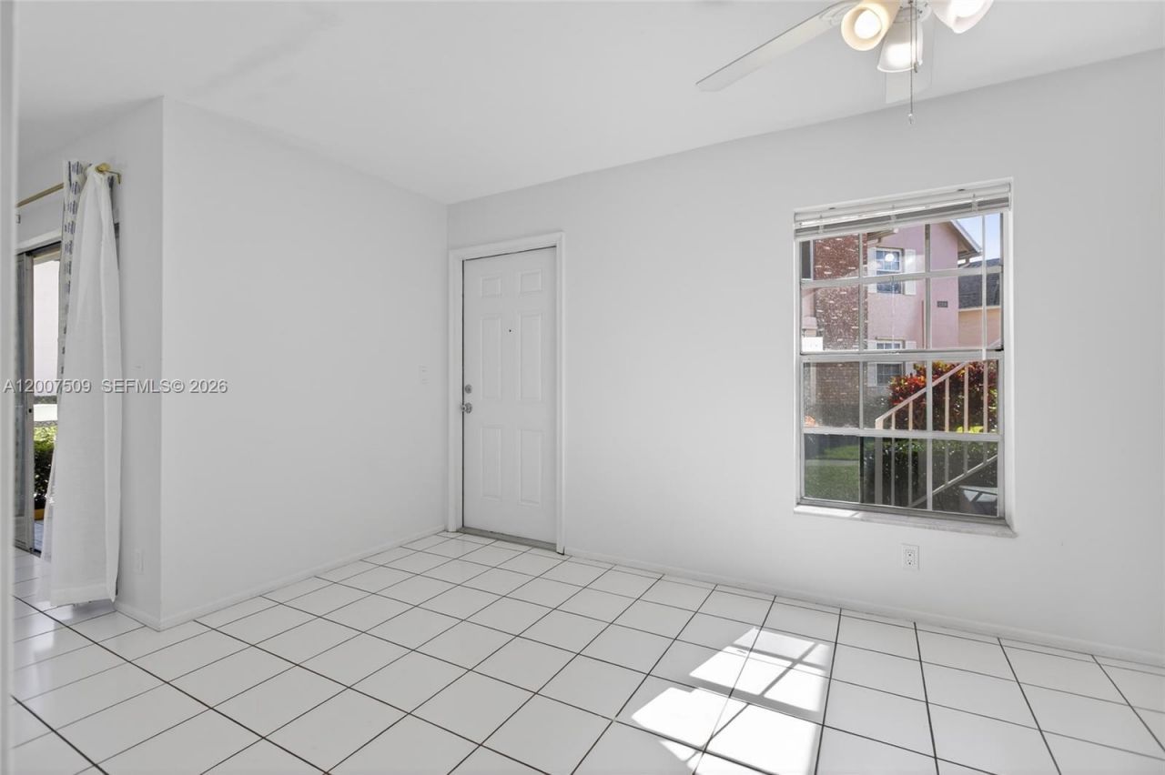 12422 Alternate A1a, Unit Q5, Palm Beach Gardens, FL 33410 Photo