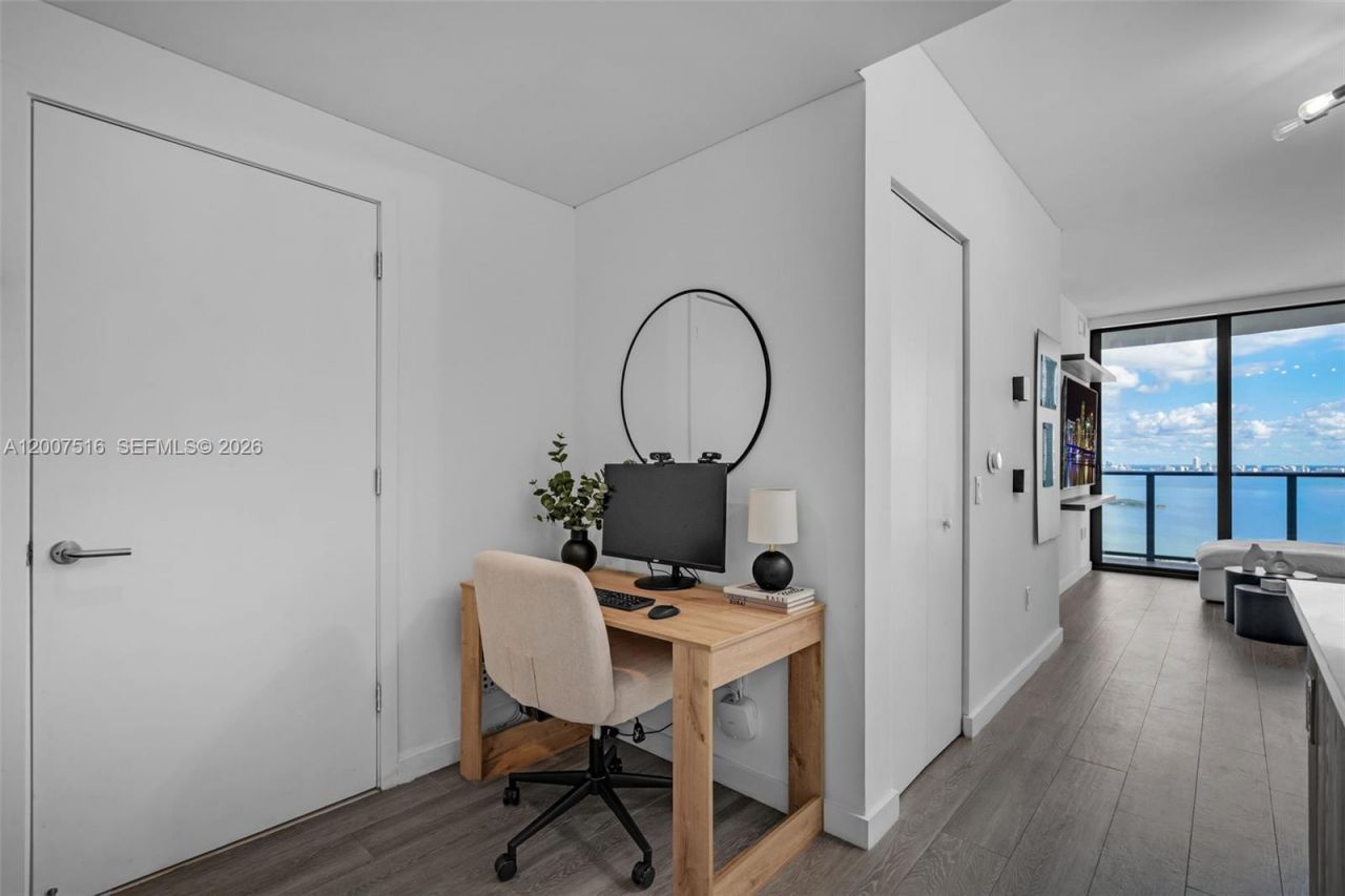 501 NE 31st St , Unit 3704, Miami, FL 33137 Photo