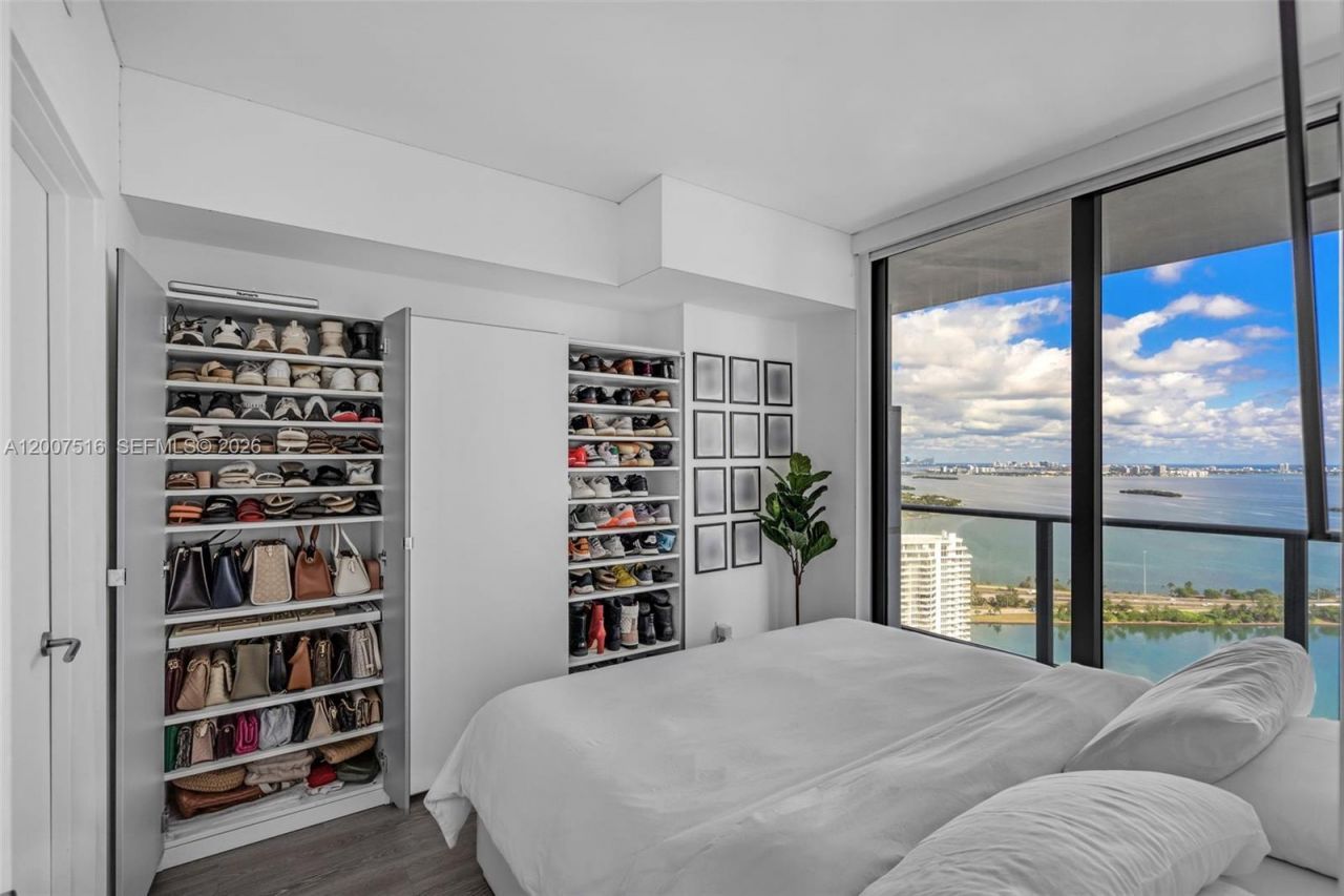 501 NE 31st St , Unit 3704, Miami, FL 33137 Photo