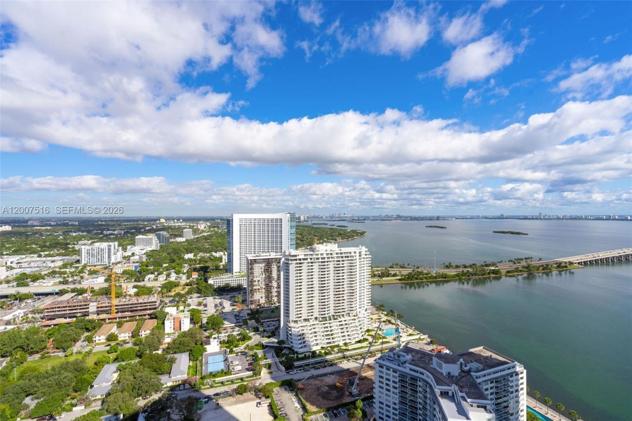 501 NE 31st St , Unit 3704, Miami, FL 33137 Photo
