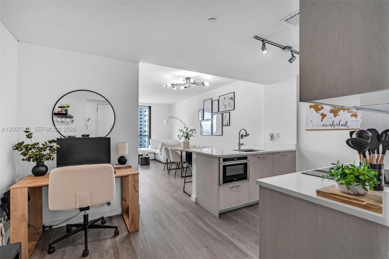 501 NE 31st St, Unit 3704, Miami, FL 33137 Photo