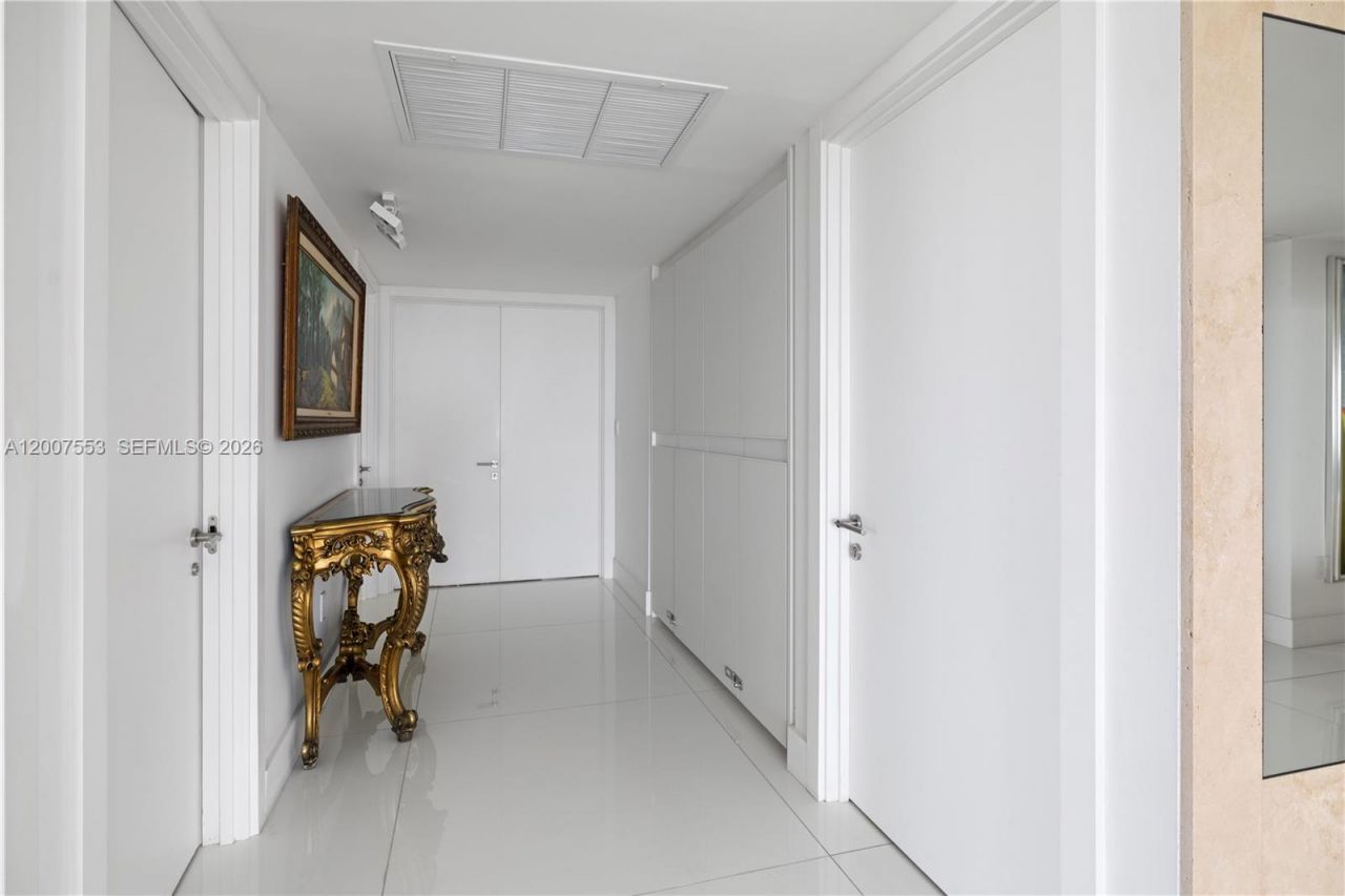 10155 Collins Ave , Unit 1210, Bal Harbour, FL 33154 Photo
