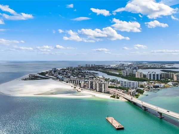 8402 Estero BLVD, Unit 601, FORT MYERS BEACH, FL 33931