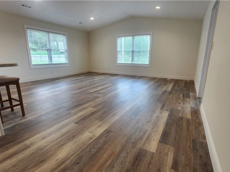 3190 Eastport Road SE, Dennison, OH 44621 Photo 11
