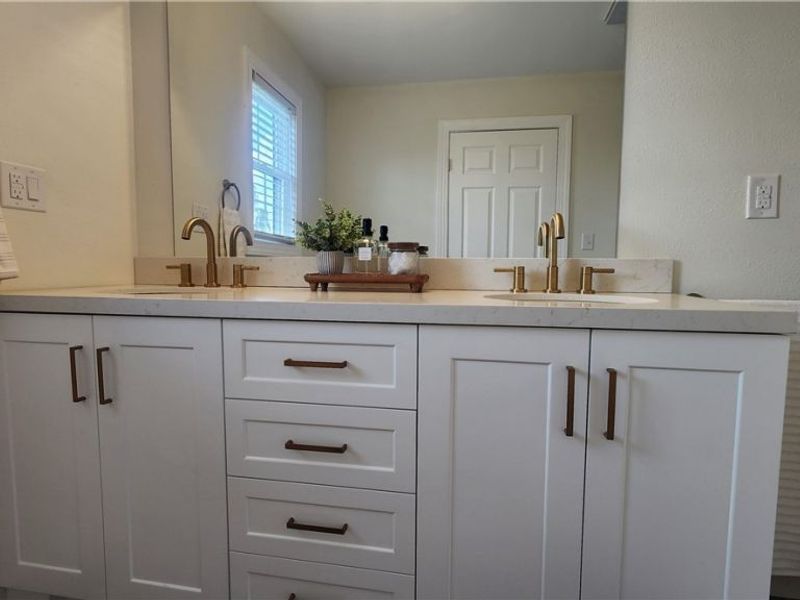 3190 Eastport Road SE, Dennison, OH 44621 Photo 19