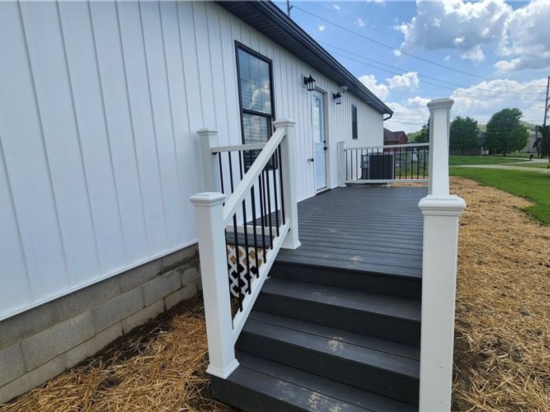 3190 Eastport Road SE, Dennison, OH 44621 Photo 36