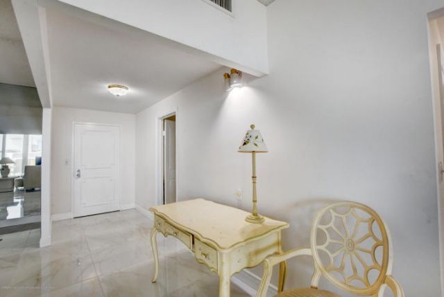 100 Worth Avenue, Unit 7, Palm Beach, FL 33480 Photo
