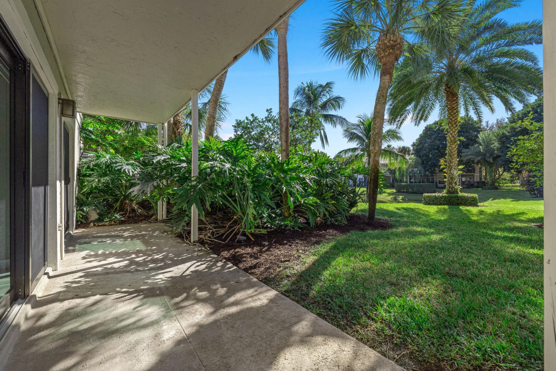 11863 Wimbledon Circle, Unit 438, Wellington, FL 33414 Photo