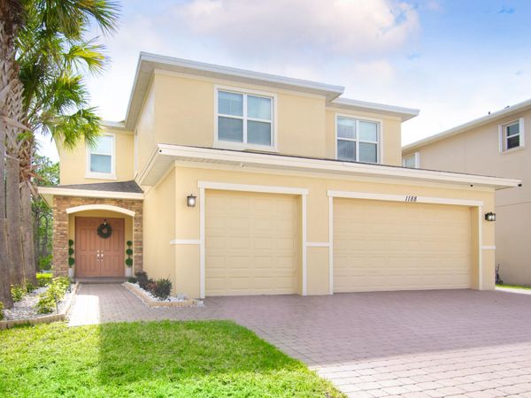 1188 NW Leonardo Circle, Port St. Lucie, FL 34986