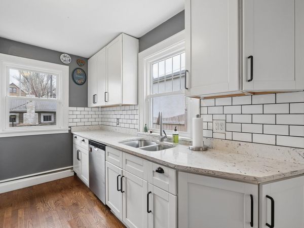2043 Stanford Avenue, Saint Paul, MN 55105