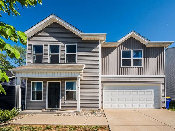 644 Cherry Blossom Road, Bowling Green, KY 42103