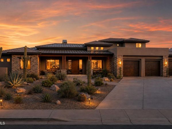 6136 W ALAMEDA Road, Glendale, AZ 85310
