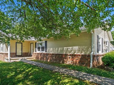 7211 Sheffield Sq , Nashville, TN 37221