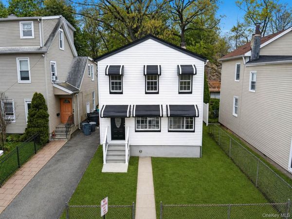 81 Potter Avenue , New Rochelle, NY 10801