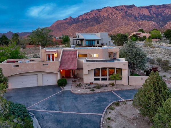 1238 Rockrose Road NE, Albuquerque, NM 87122