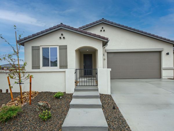 6023 Gilpin Drive SE, Albuquerque, NM 87106