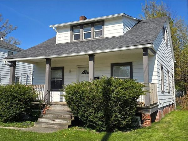 505 E 266th Street , Euclid, OH 44132