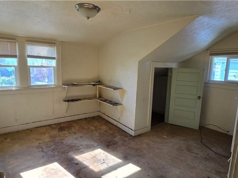 505 E 266th Street, Euclid, OH 44132 Photo 10