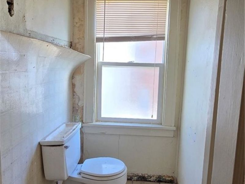 505 E 266th Street, Euclid, OH 44132 Photo 6