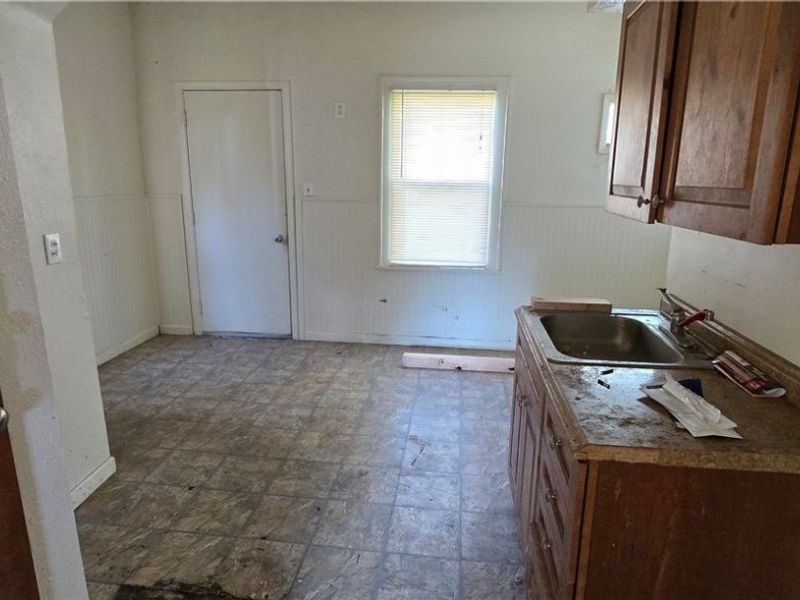 505 E 266th Street, Euclid, OH 44132 Photo 7