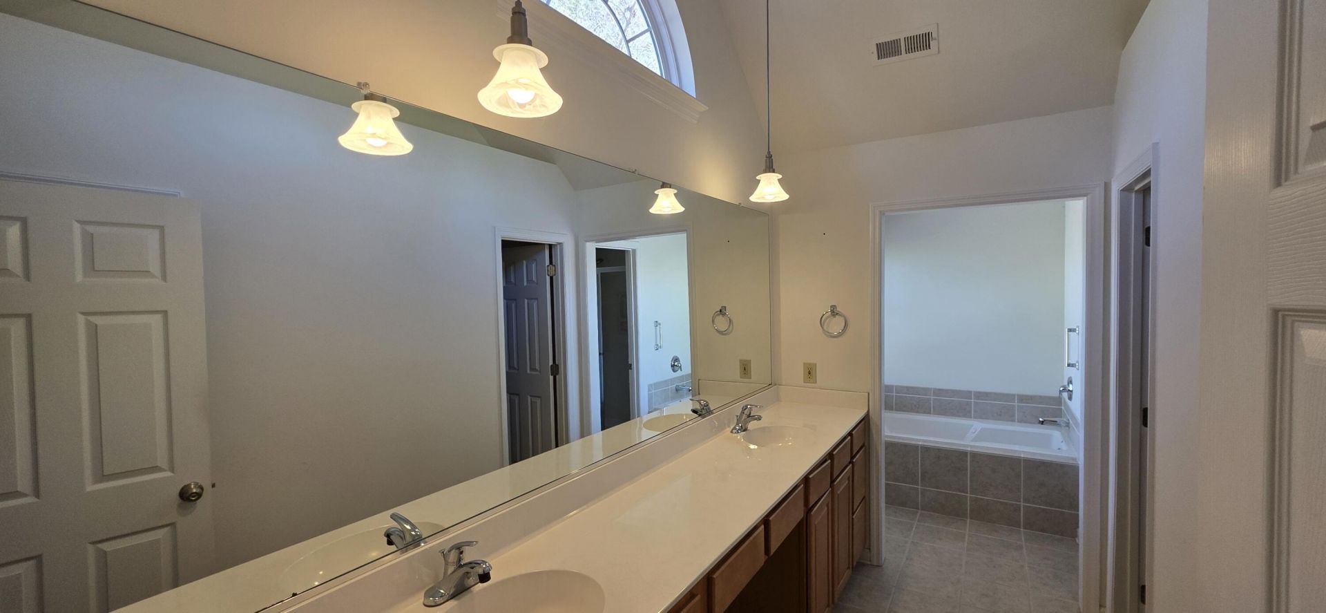 110 Freeport Street Photo 11