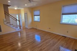 110 Freeport Street photo 4