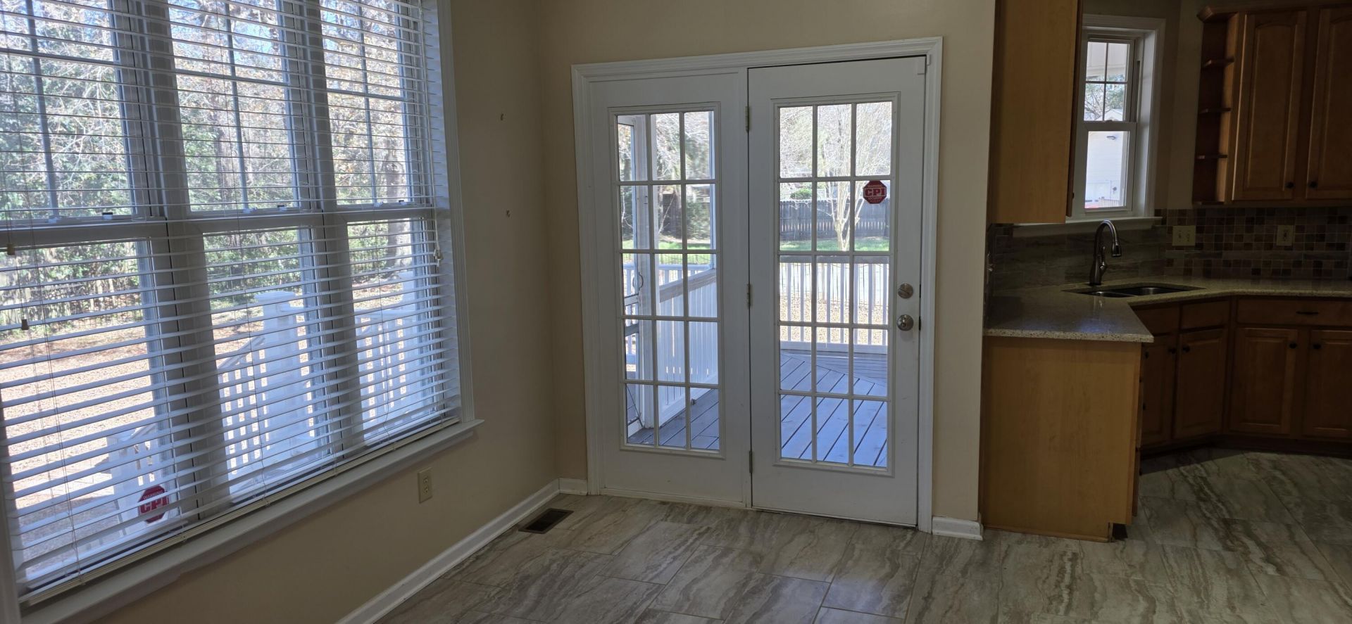 110 Freeport Street Photo 7