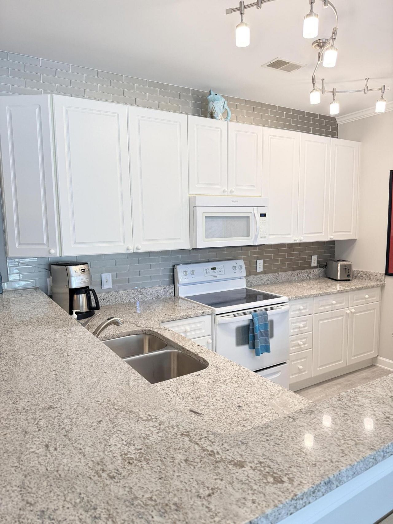 1371 Hopton Circle Photo 14