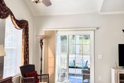 1371 Hopton Circle photo 4