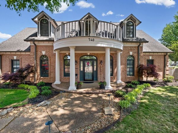 740 SUGARBUSH CV N, Collierville, TN 38017