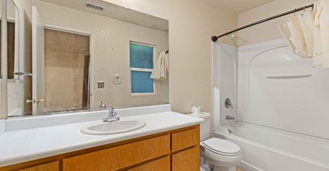 310 W F St, Turlock, CA 95380 Photo