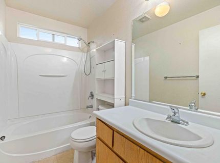 310 W F St, Turlock, CA 95380 Photo