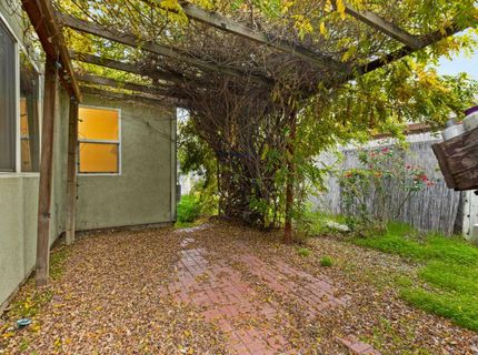 310 W F St, Turlock, CA 95380 Photo