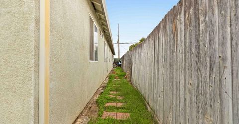 310 W F St, Turlock, CA 95380 Photo