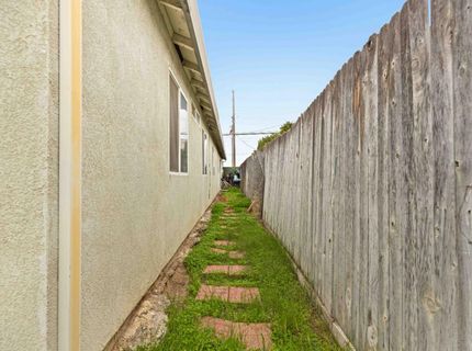 310 W F St, Turlock, CA 95380 Photo