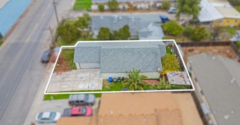 310 W F St, Turlock, CA 95380 Photo