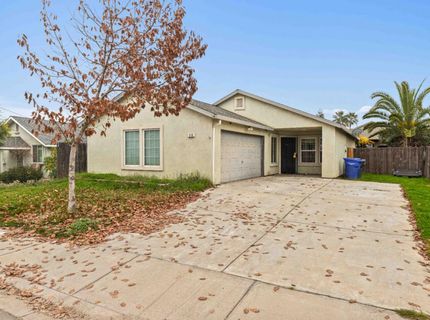 310 W F St, Turlock, CA 95380 Photo