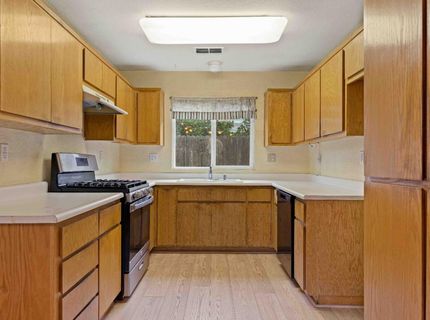 310 W F St, Turlock, CA 95380 Photo