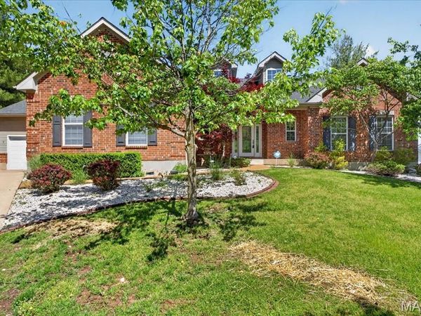 1639 Misty Hollow Court, Wildwood, MO 63038