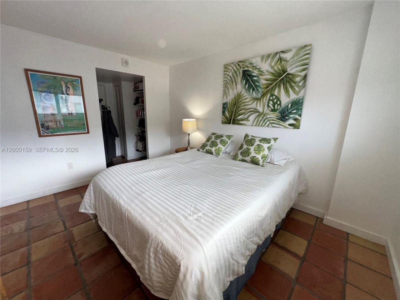 345 Ocean Dr, Unit 303, Miami Beach, FL 33139 Photo