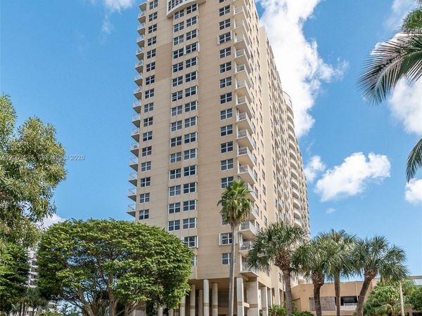 770 Claughton Island Dr , Unit 1905, Miami, FL 33131