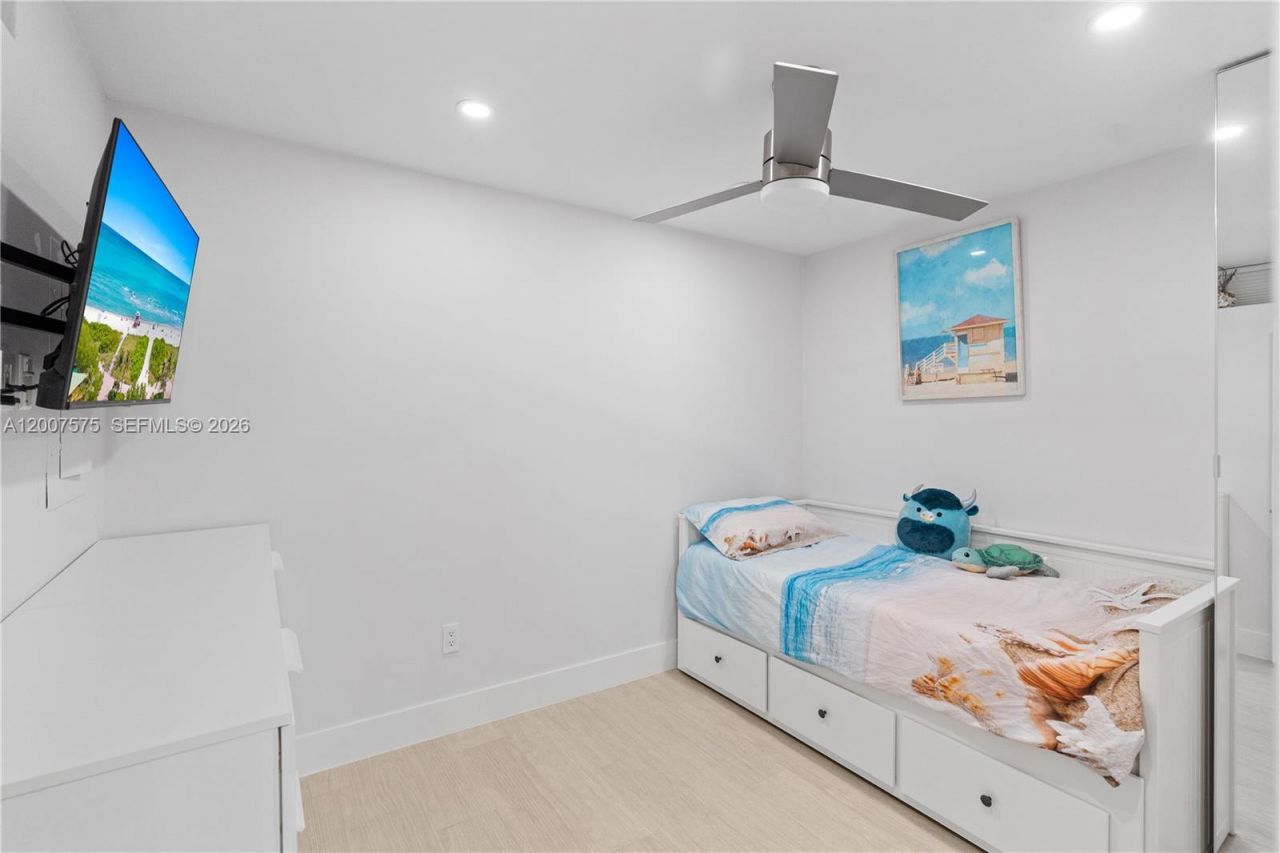 2030 S Ocean Dr , Unit 918, Hallandale Beach, FL 33009 Photo