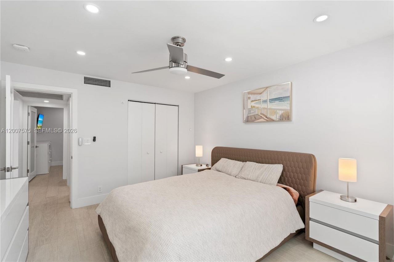 2030 S Ocean Dr , Unit 918, Hallandale Beach, FL 33009 Photo