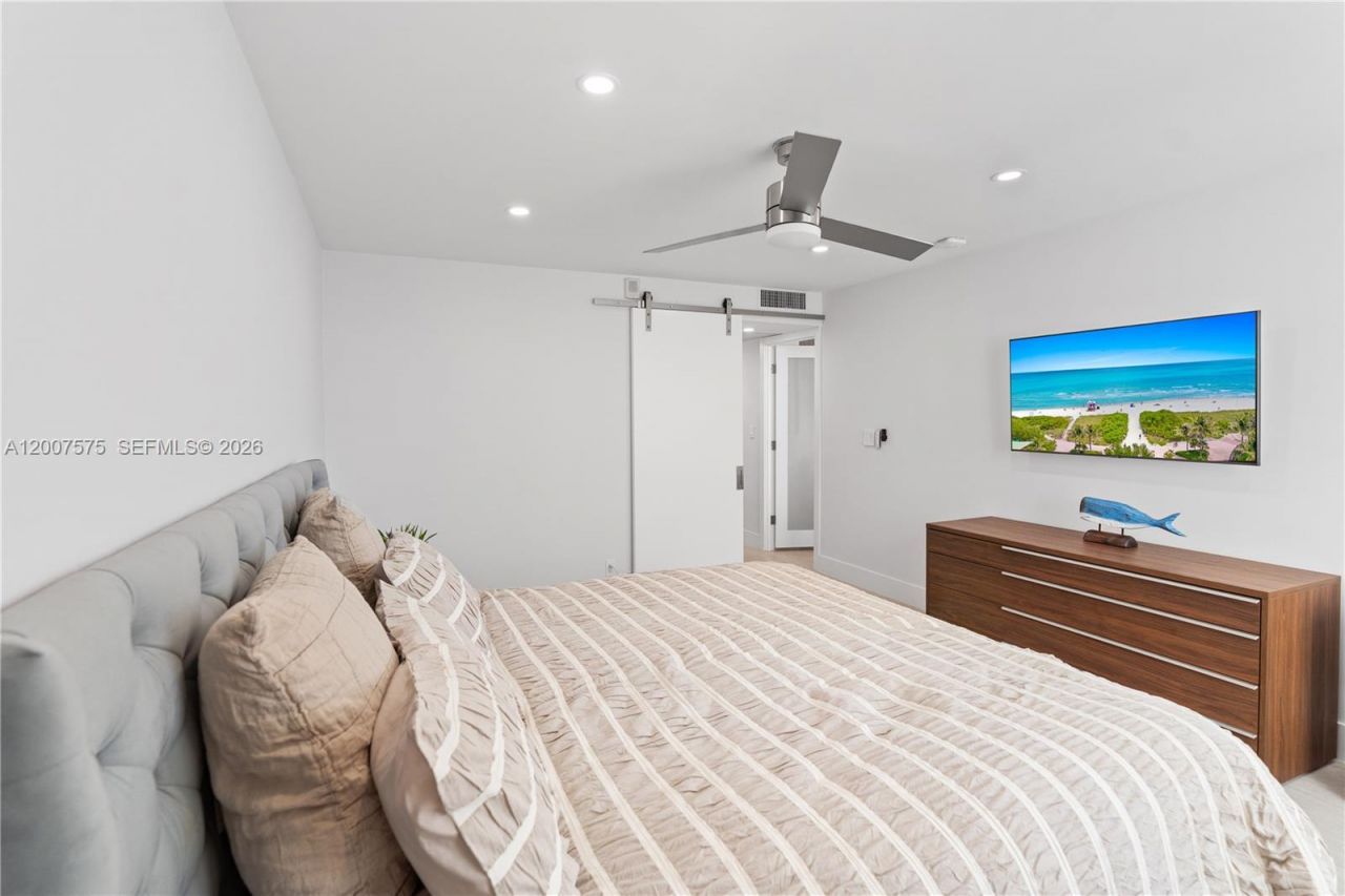 2030 S Ocean Dr , Unit 918, Hallandale Beach, FL 33009 Photo
