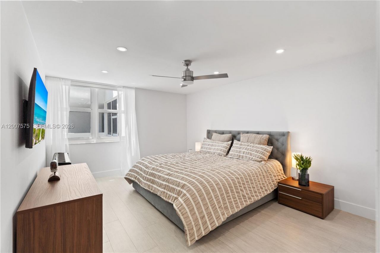 2030 S Ocean Dr , Unit 918, Hallandale Beach, FL 33009 Photo
